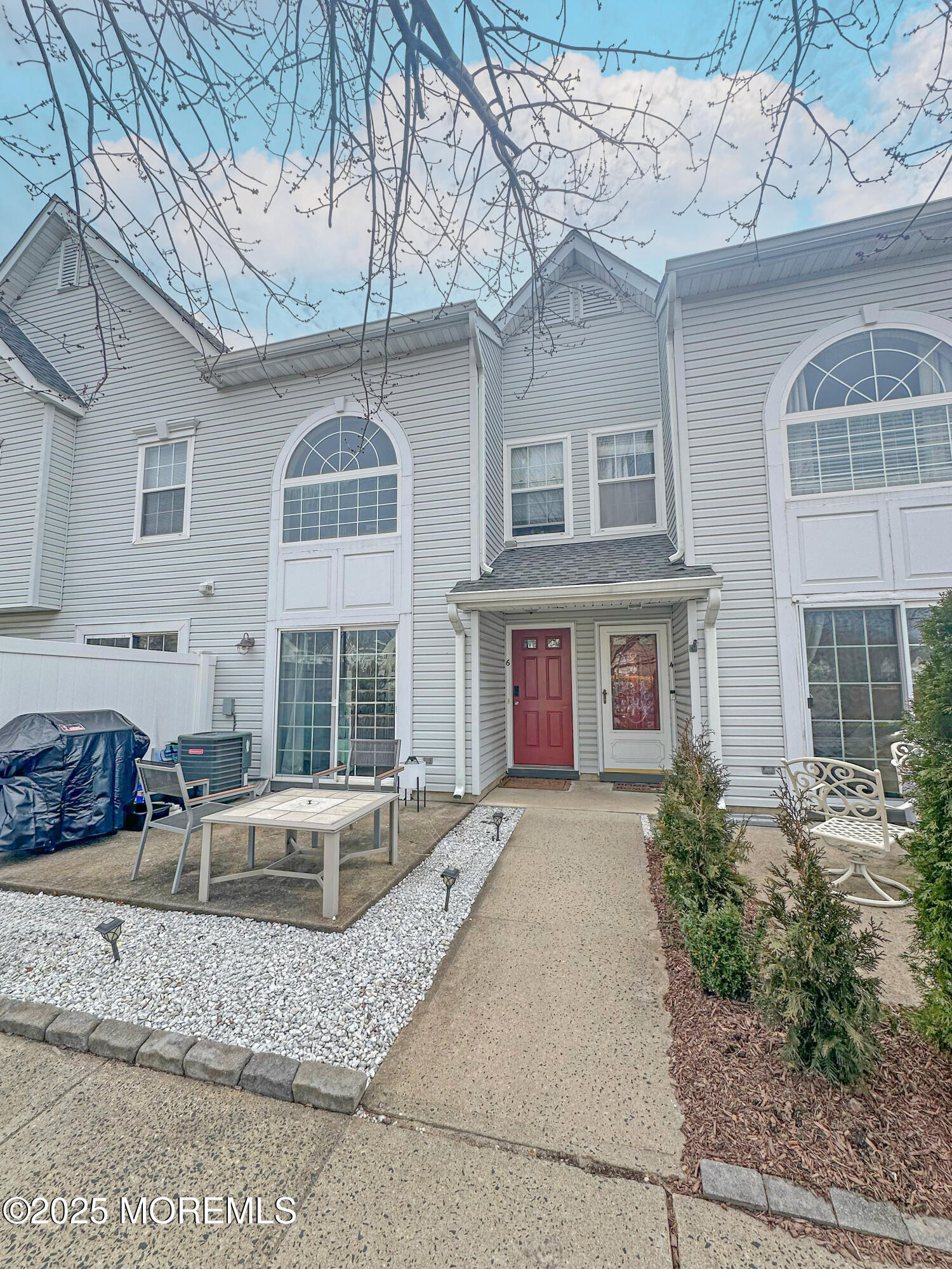 6 Madison Court  Tinton Falls NJ 07712 photo