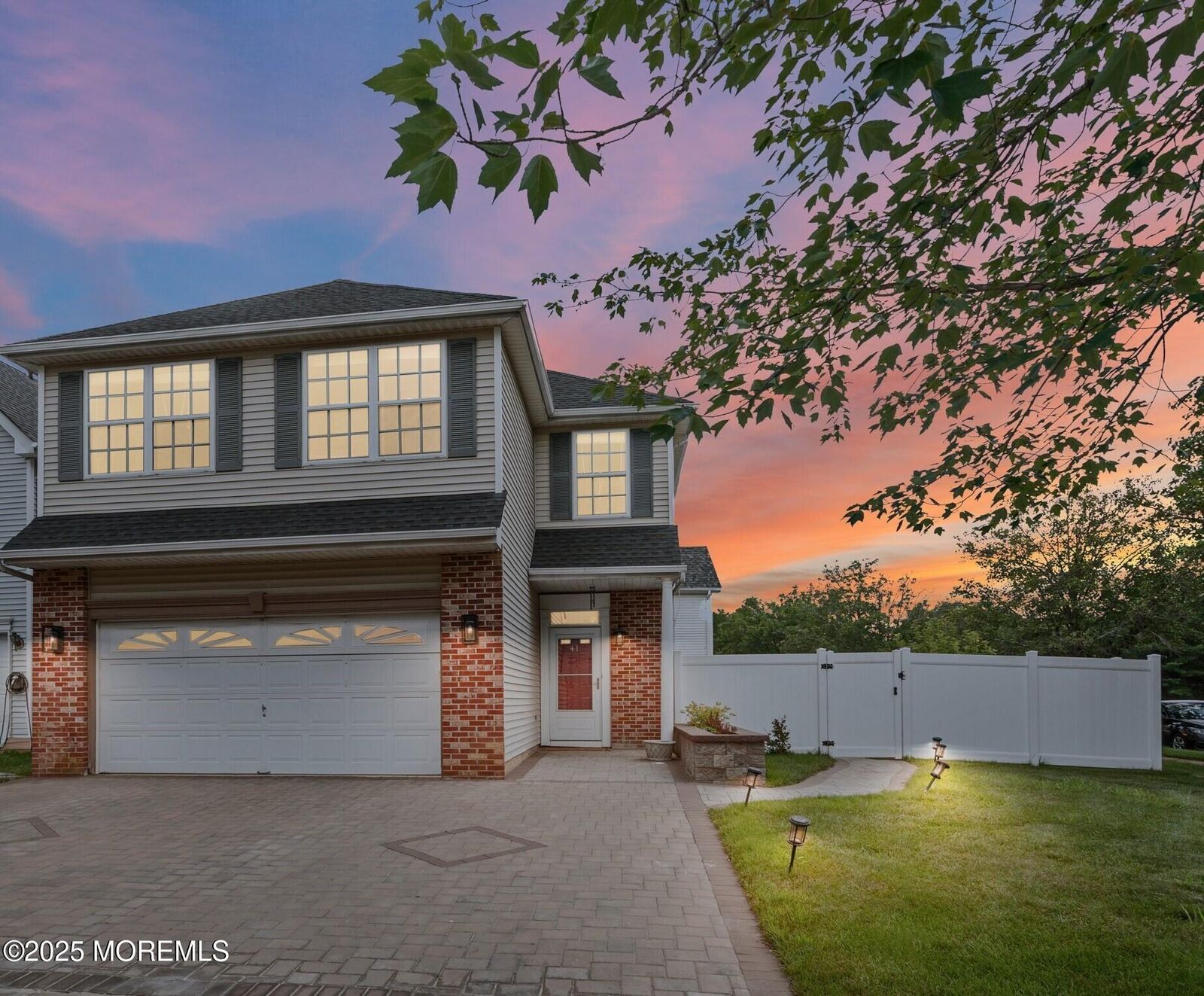 Property Photo: 41 Tall Oaks Court NJ 08857