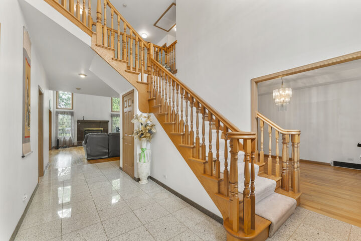 Property Photo:  1007 Wildwood Lane  IL 60056 