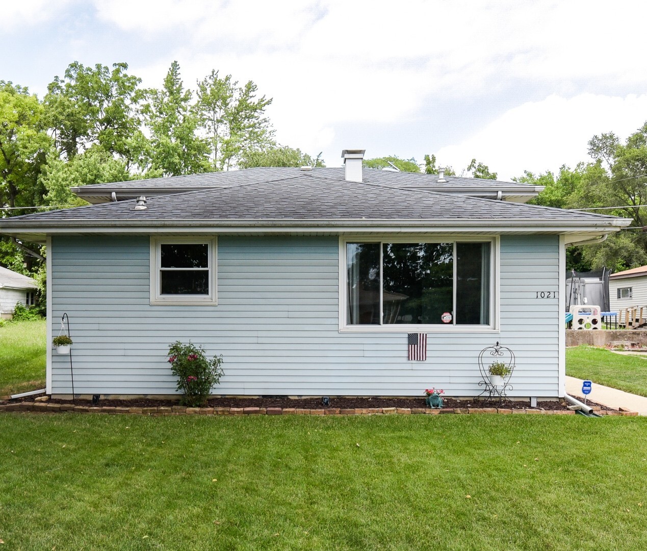 Property Photo: 1021 Otis Avenue IL 60436