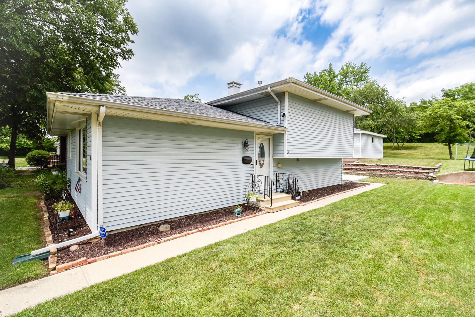 Property Photo: 1021 Otis Avenue IL 60436
