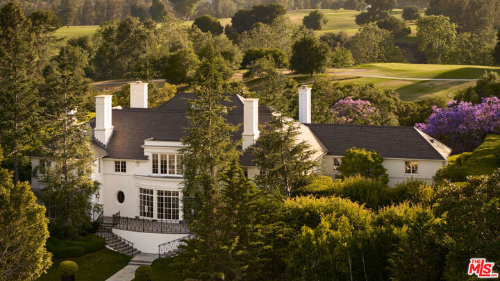 826 Greenway Drive  Beverly Hills CA 90210 photo