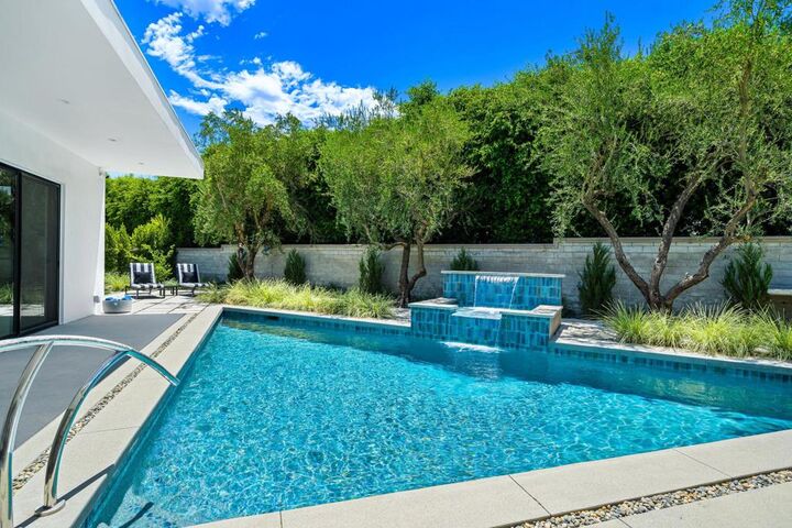 Property Photo:  74846 Fox Hills Court  CA 92260 