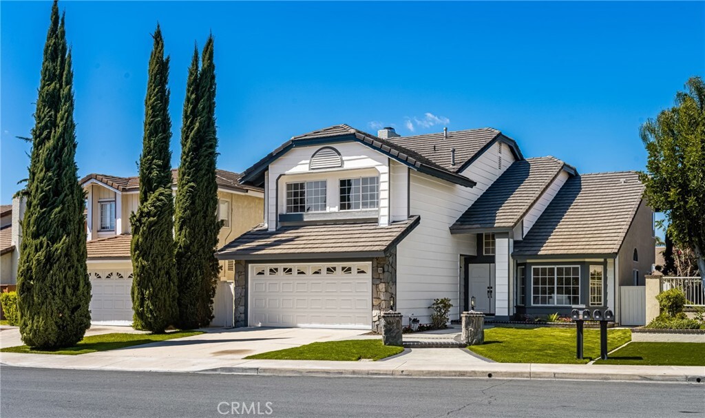 Property Photo: 19 Jefferson CA 92620
