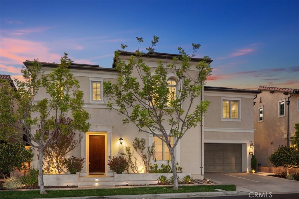 Property Photo:  75 English Saddle  CA 92602 
