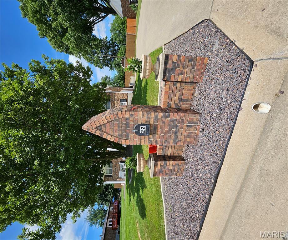 Property Photo: 22 Settlers Trail MO 63401