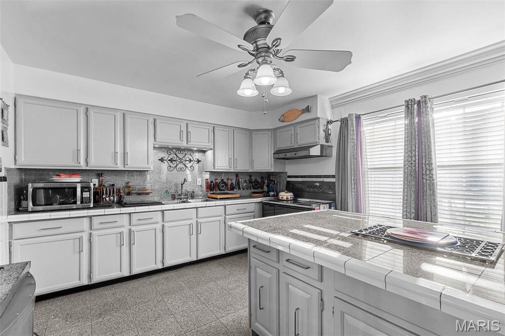 Property Photo: 12205 Bellefontaine Road MO 63138