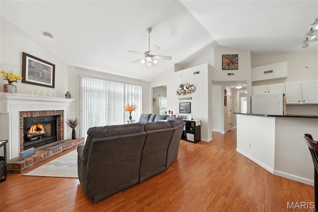 Property Photo:  1275 Gardens Circle Drive  MO 63125 