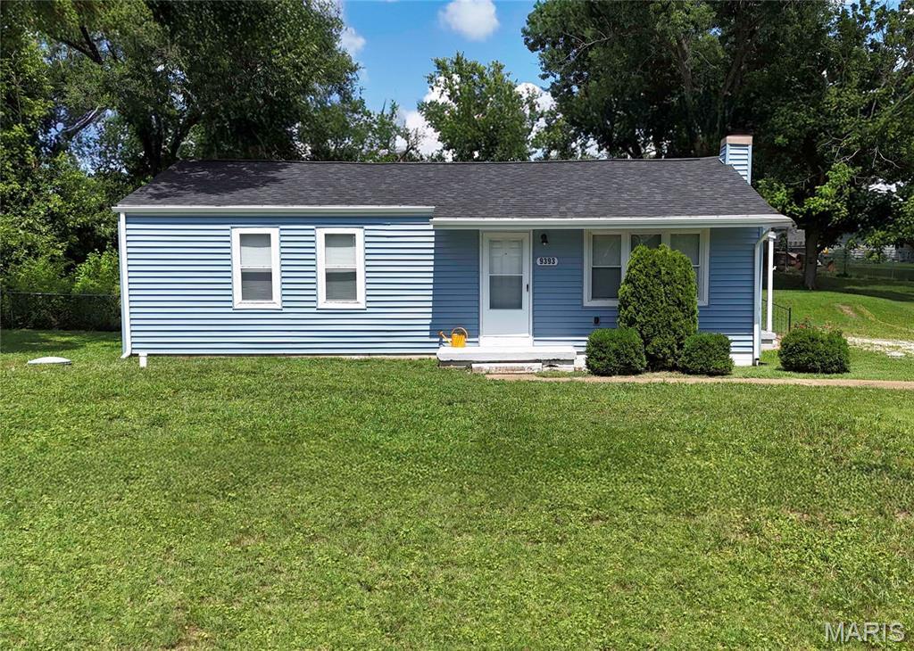 Property Photo: 9393 Elm Loop Drive Drive MO 63070