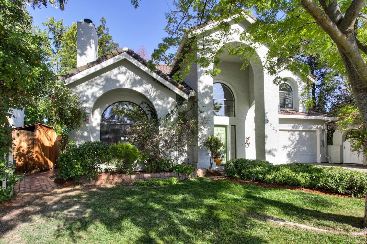 Property Photo: 2227 Humboldt Avenue CA 95616