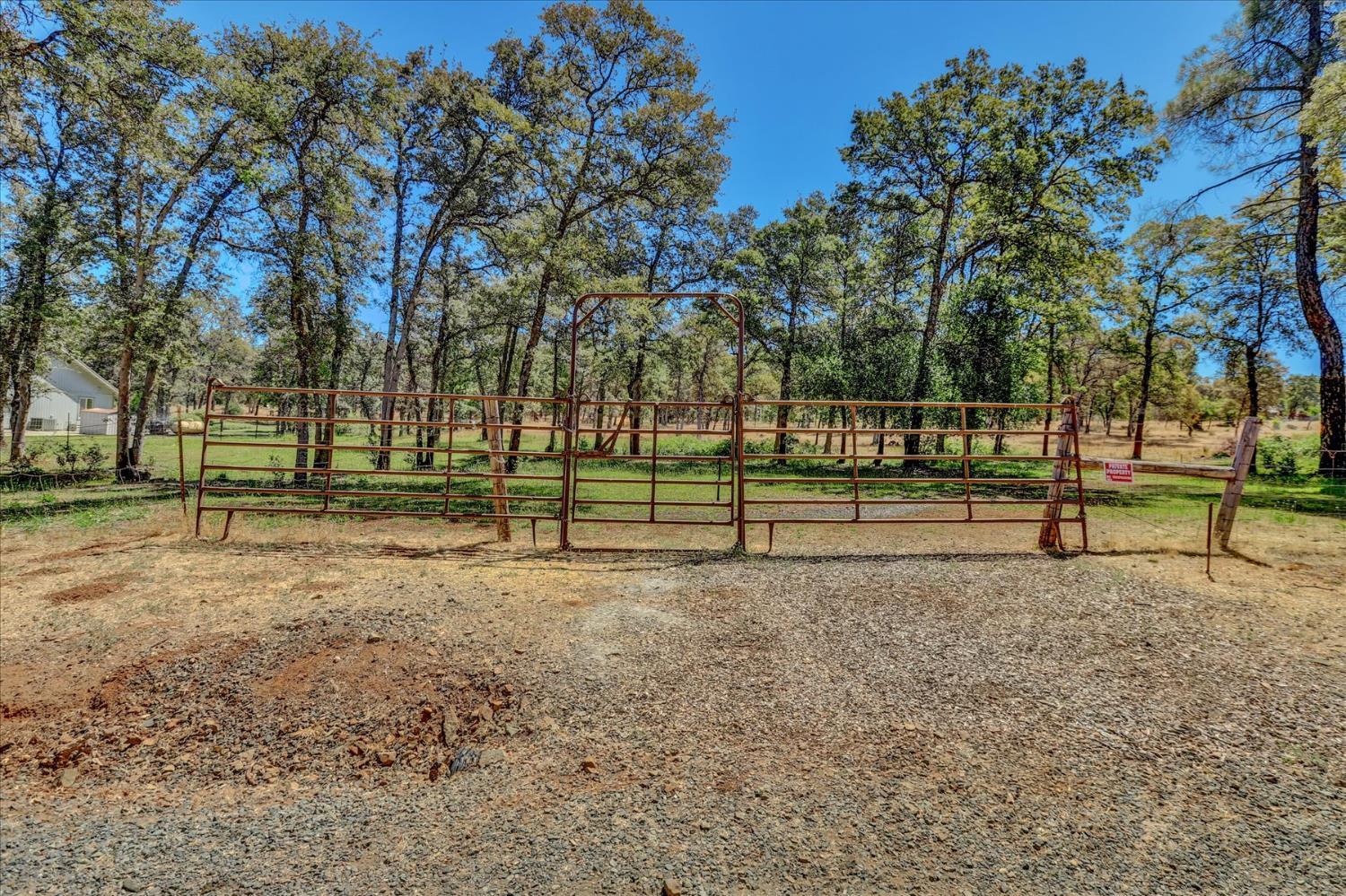 Property Photo: 10077 Hard Rock Road CA 95975