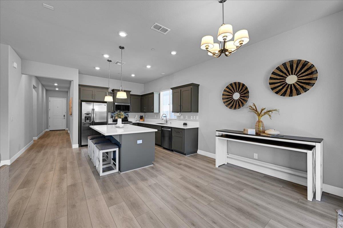 Property Photo: 8120 Challis Circle CA 95747