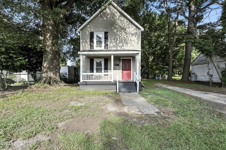 Property Photo:  808 Wilson Street  NC 27909 