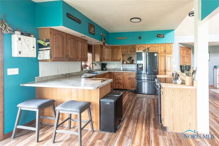 Property Photo:  5196 County Road J  OH 43518 