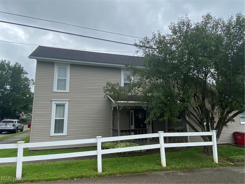 31 4th Street  Roseville OH 43777 photo