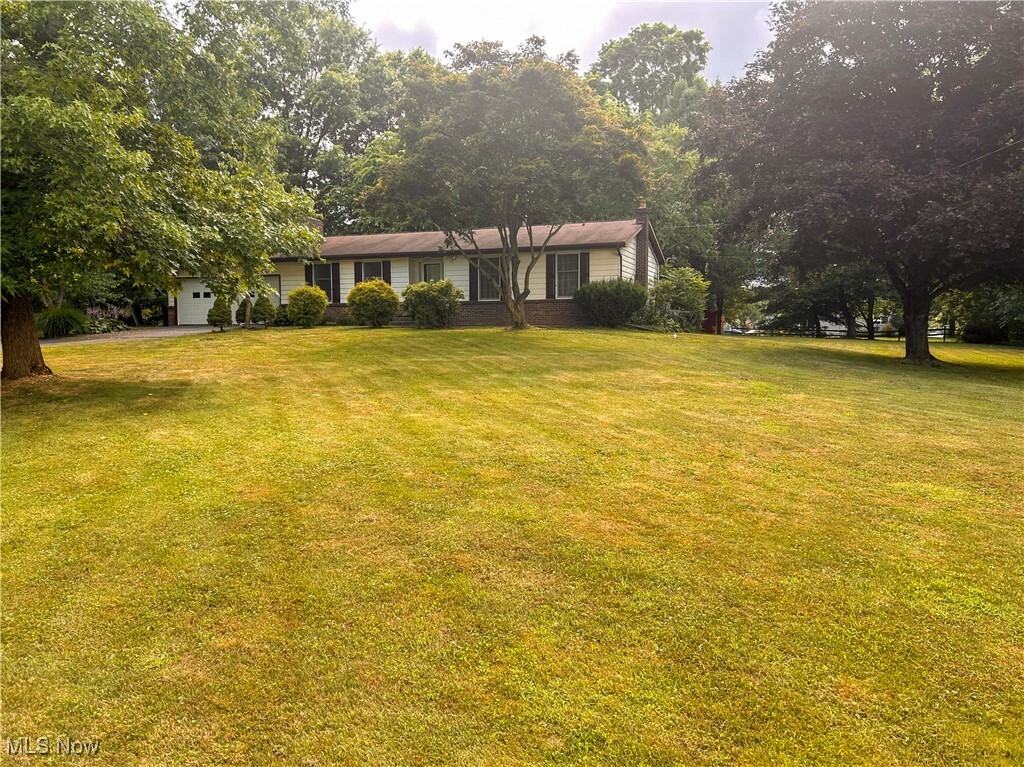 Property Photo: 2055 Maple Drive OH 44408