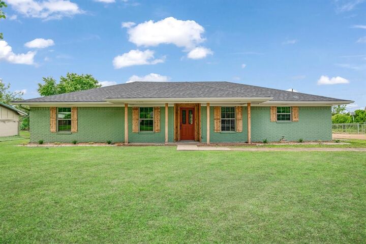 2770 SE 40th  Paris TX 75462 photo