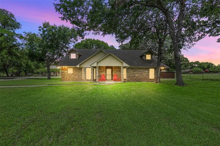 6707 US 287 Highway  Arlington TX 76001 photo