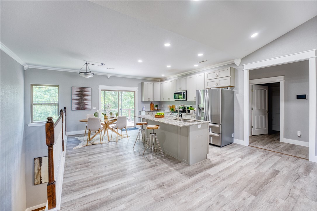 Property Photo:  1417 Lee Street  AR 72751 