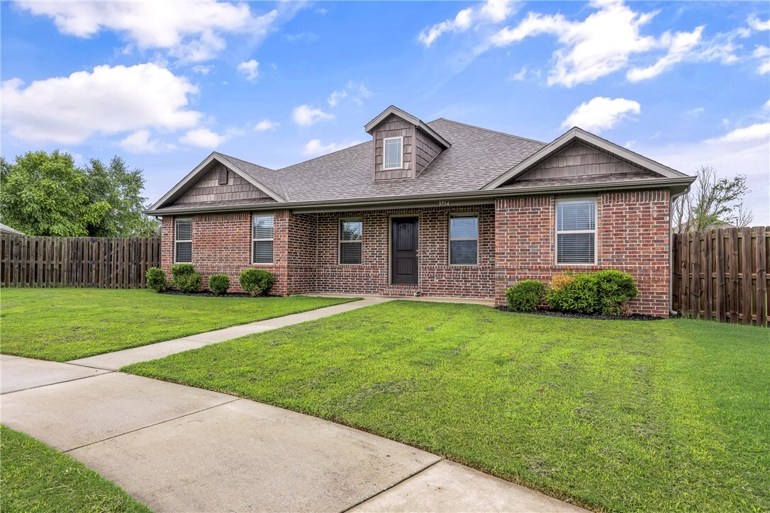 3714 SW Davinci Boulevard  Bentonville AR 72712 photo