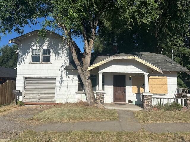 624 Mitchell Street  Klamath Falls OR 97601 photo