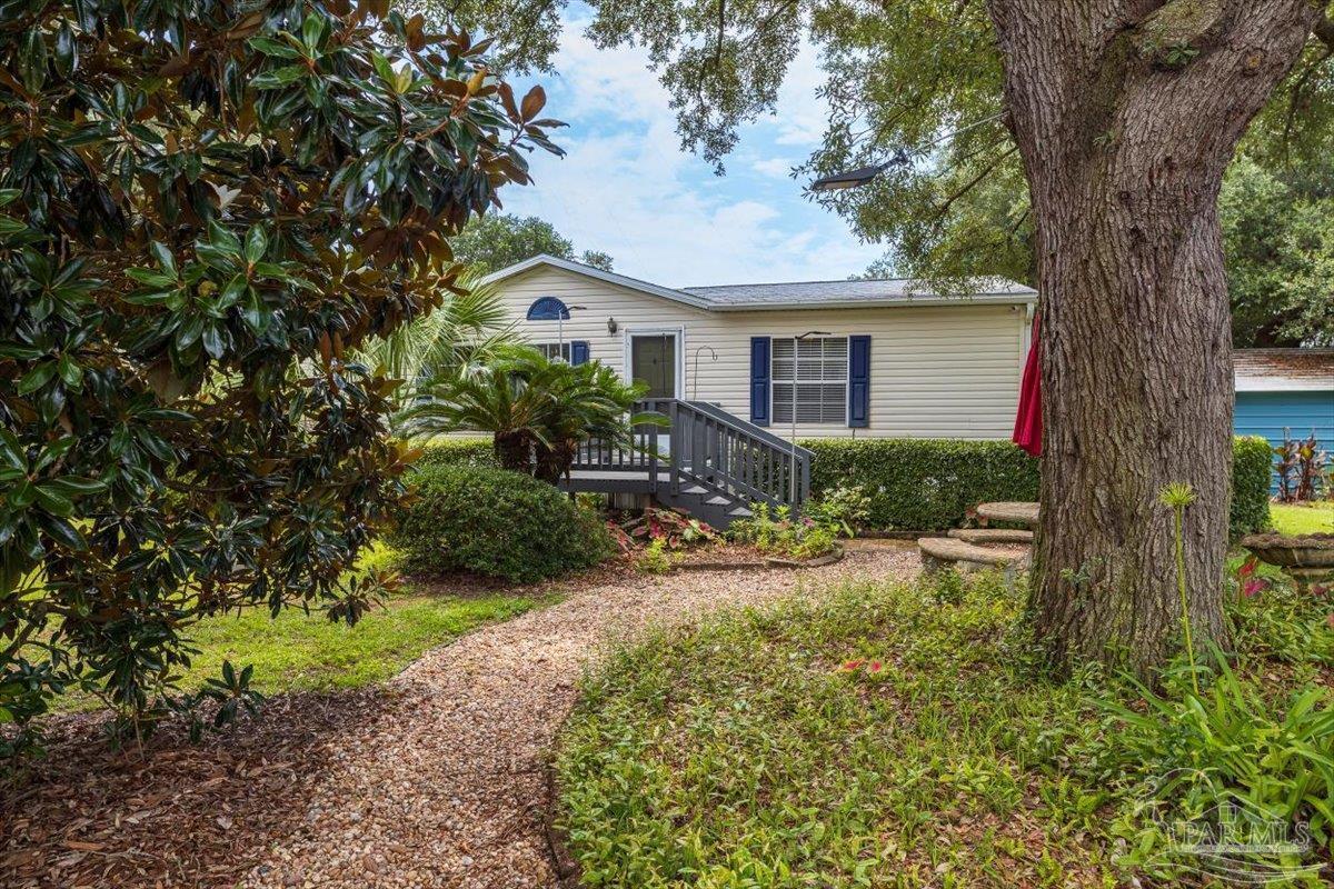 1804 El Paso Trl  Gulf Breeze FL 32566 photo