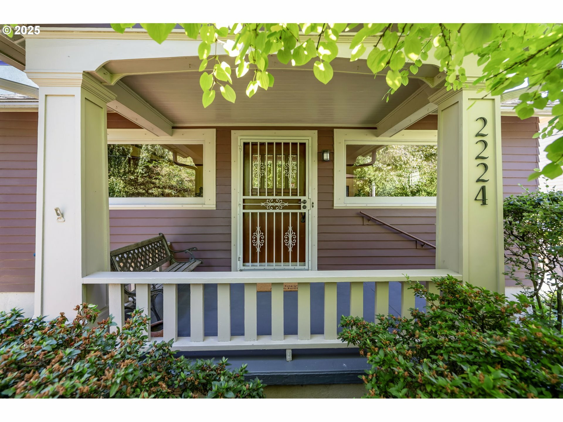 Property Photo: 2224 SE Harrison St OR 97214