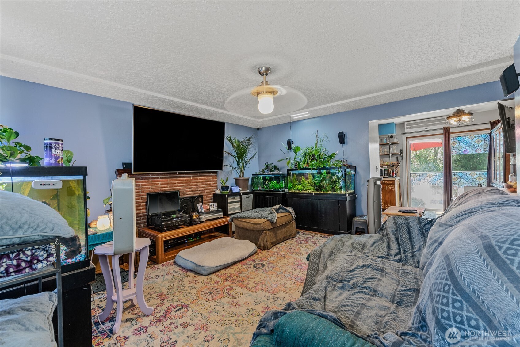 Property Photo: 407 NW 85th Street WA 98665