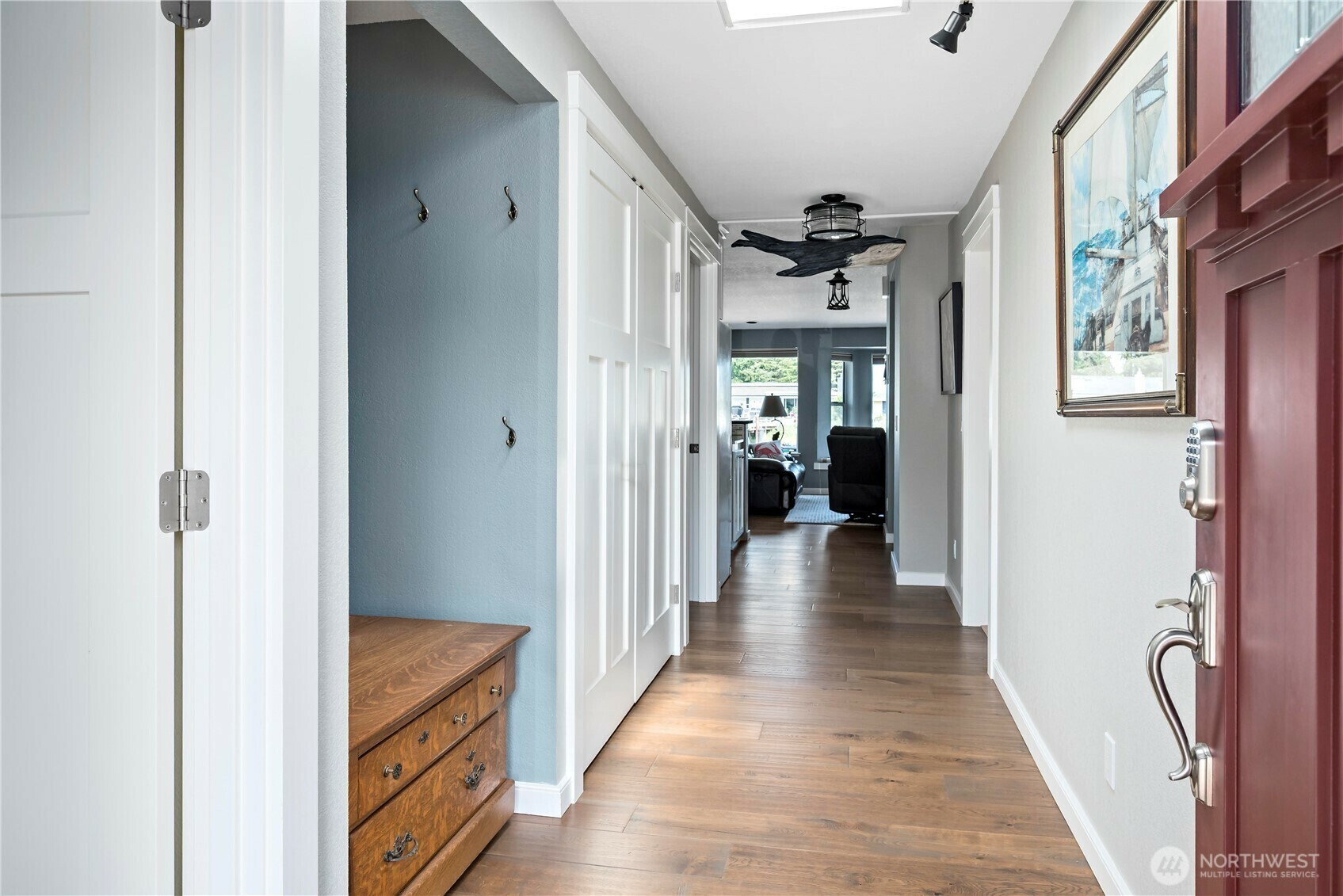 Property Photo: 2250 Mariners Way WA 98277