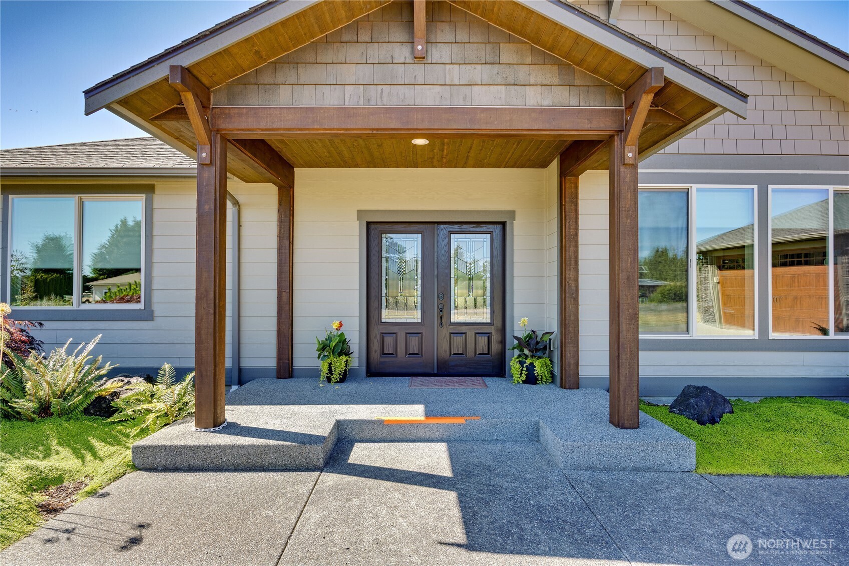 Property Photo: 73 Sable Court WA 98382