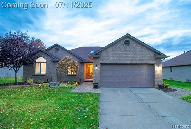 Property Photo: 32529 Pine Ridge Drive MI 48093