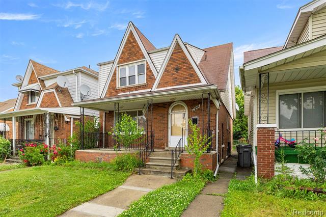 Property Photo: 7444 Kendal Street MI 48126