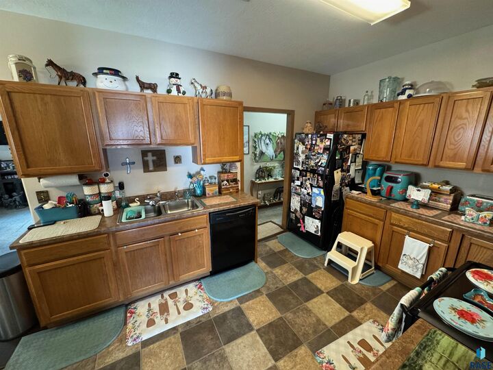 Property Photo: 3700 W 93rd St SD 57108