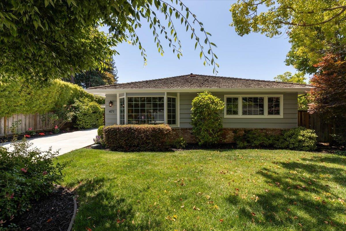 Property Photo: 471 Claremont Way CA 94025