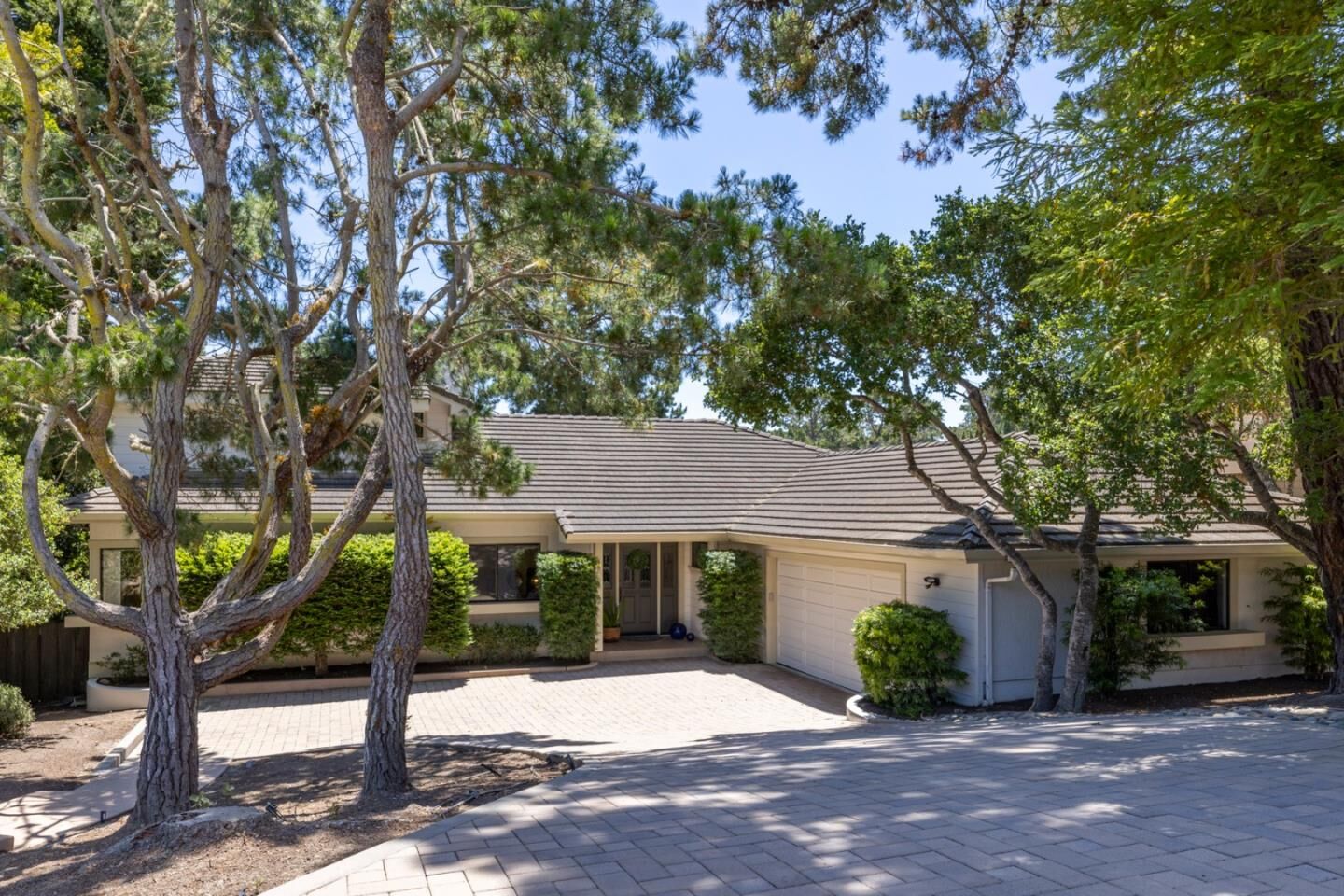 Property Photo: 23 Cramden Drive CA 93940