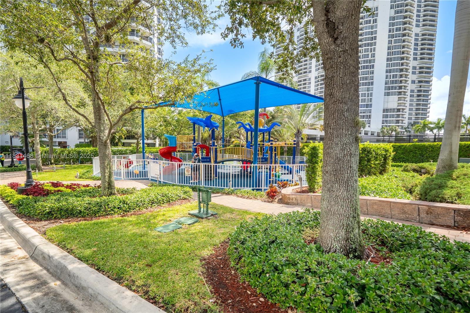 Property Photo: 3500 Mystic Pointe Dr 1908 FL 33180