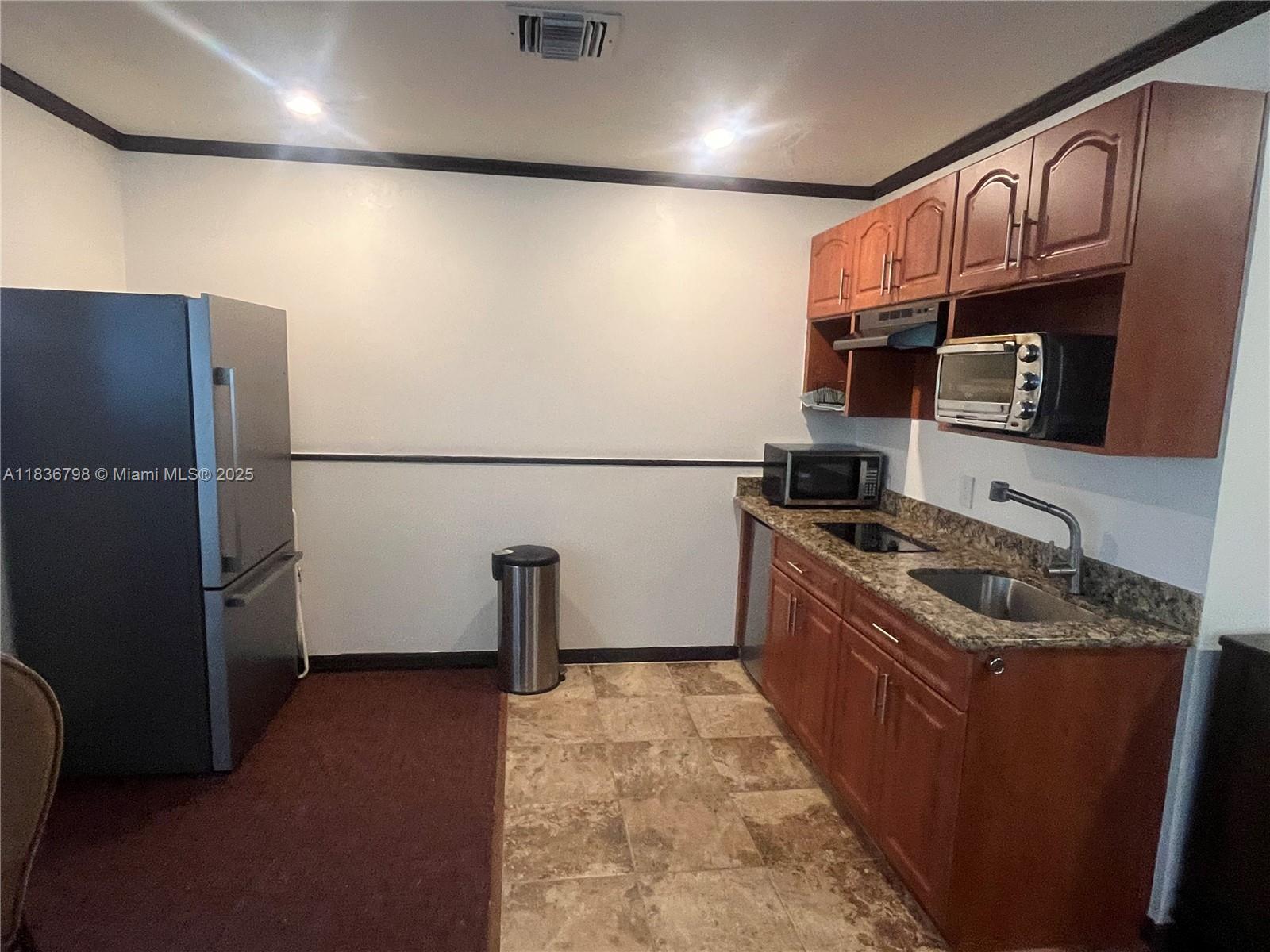Property Photo: 2997 Day Ave 0 FL 33133