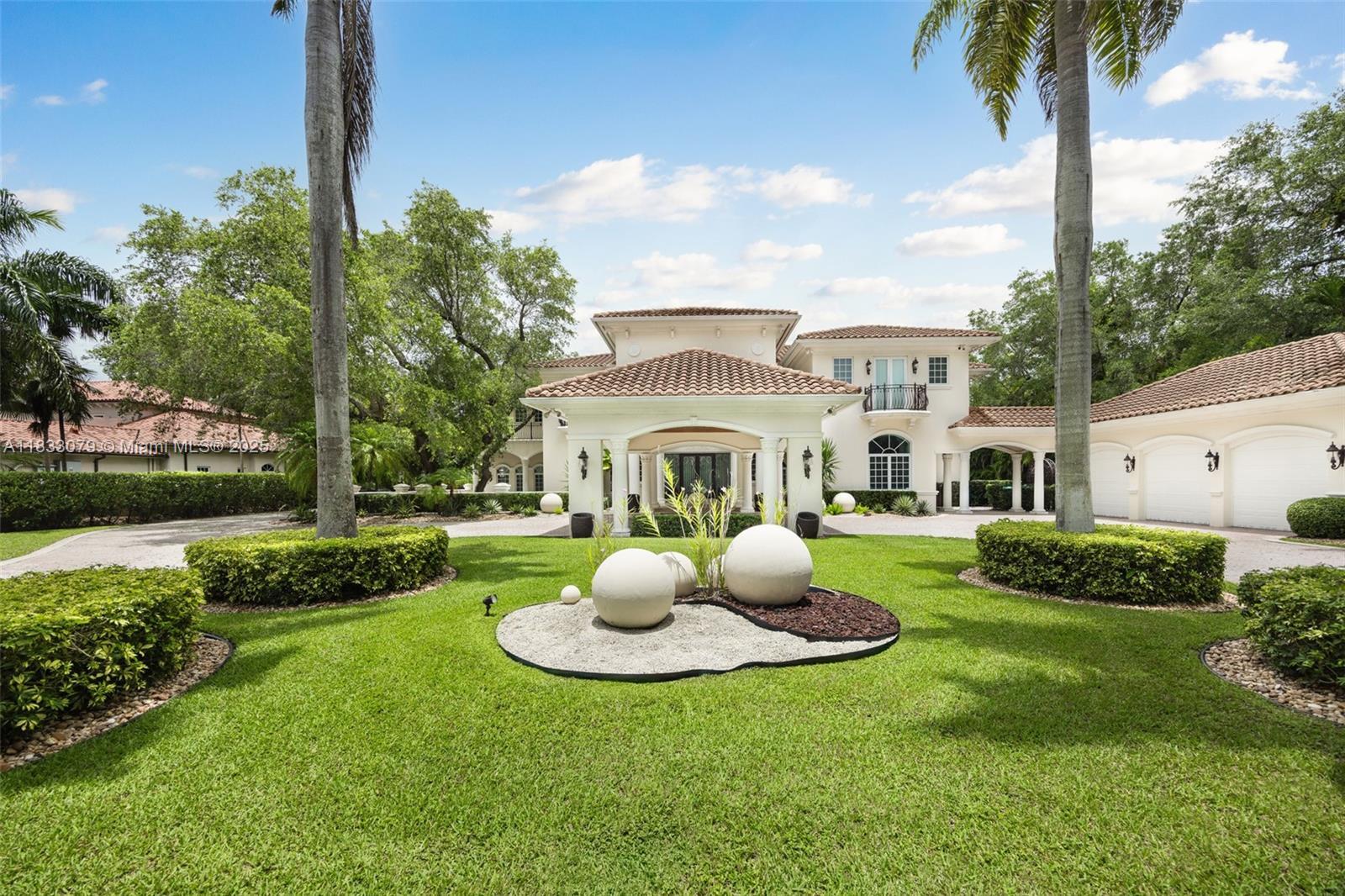 7245 SW 104th St  Pinecrest FL 33156 photo