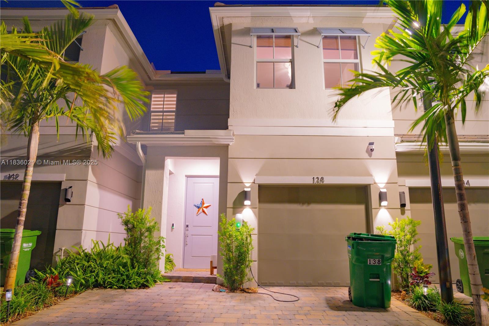 Property Photo: 138 SW 171st Way FL 33027