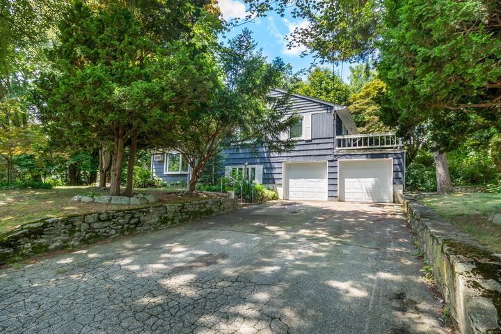 Property Photo: 293 Barryscott Drive CT 06825