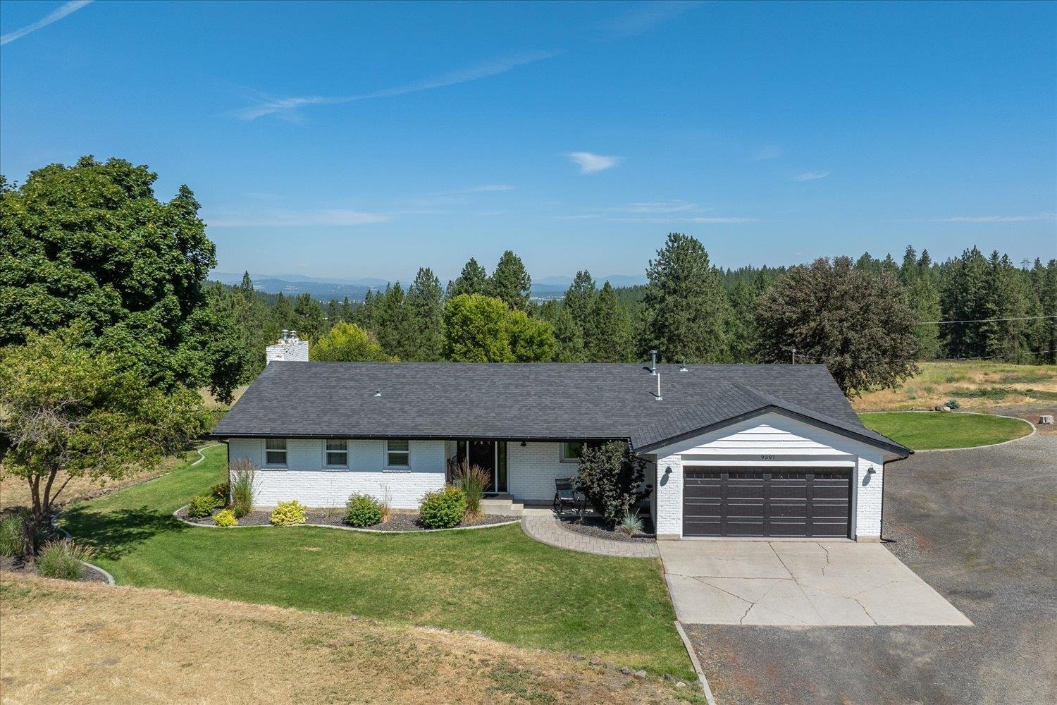 Property Photo: 9307 E Morgan Rd WA 99217