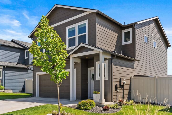 Property Photo:  5517 W Youngstown Ln  WA 99208 