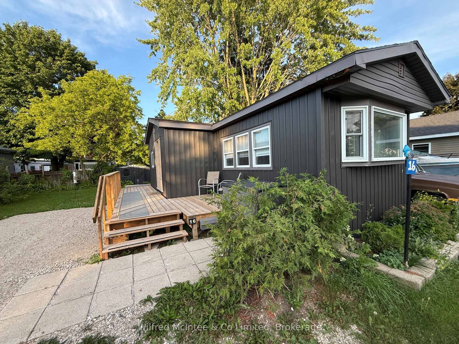 Property Photo: 16 Bluejay Crescent ON N0G 2V0