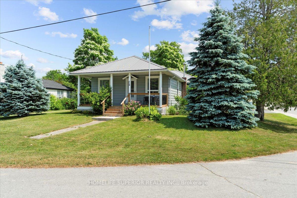 Property Photo: 118 Hastings Avenue ON K0K 2M0