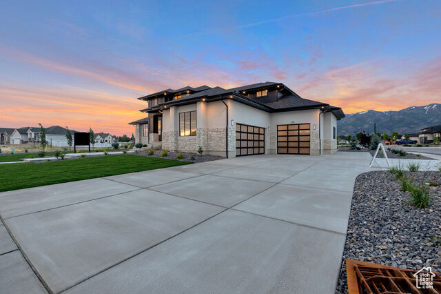 Property Photo:  165 S Farmhouse Cir  UT 84037 