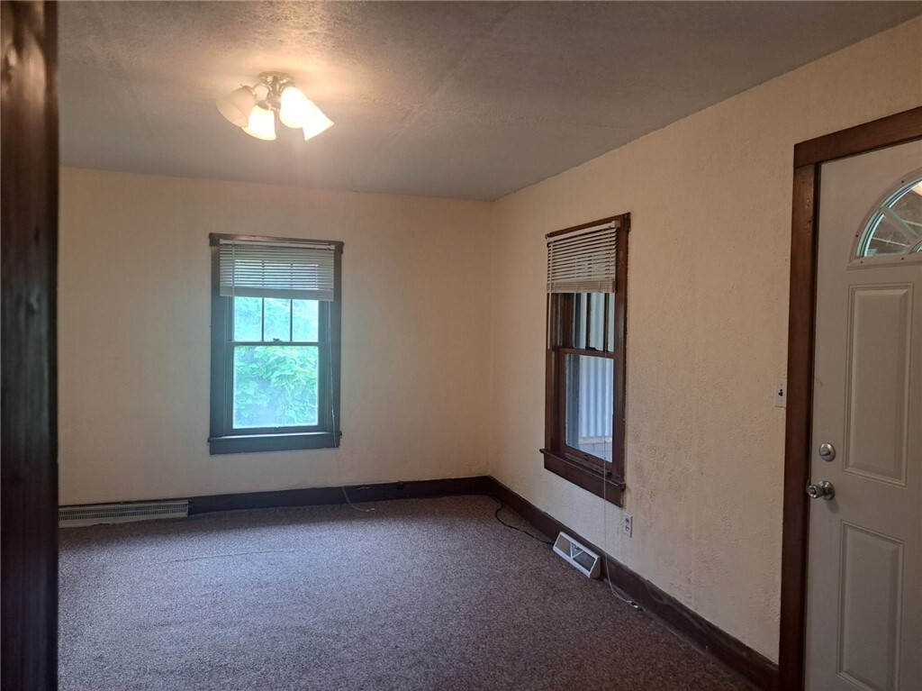 Property Photo: 714 Old Overhead Bridge Rd PA 15697