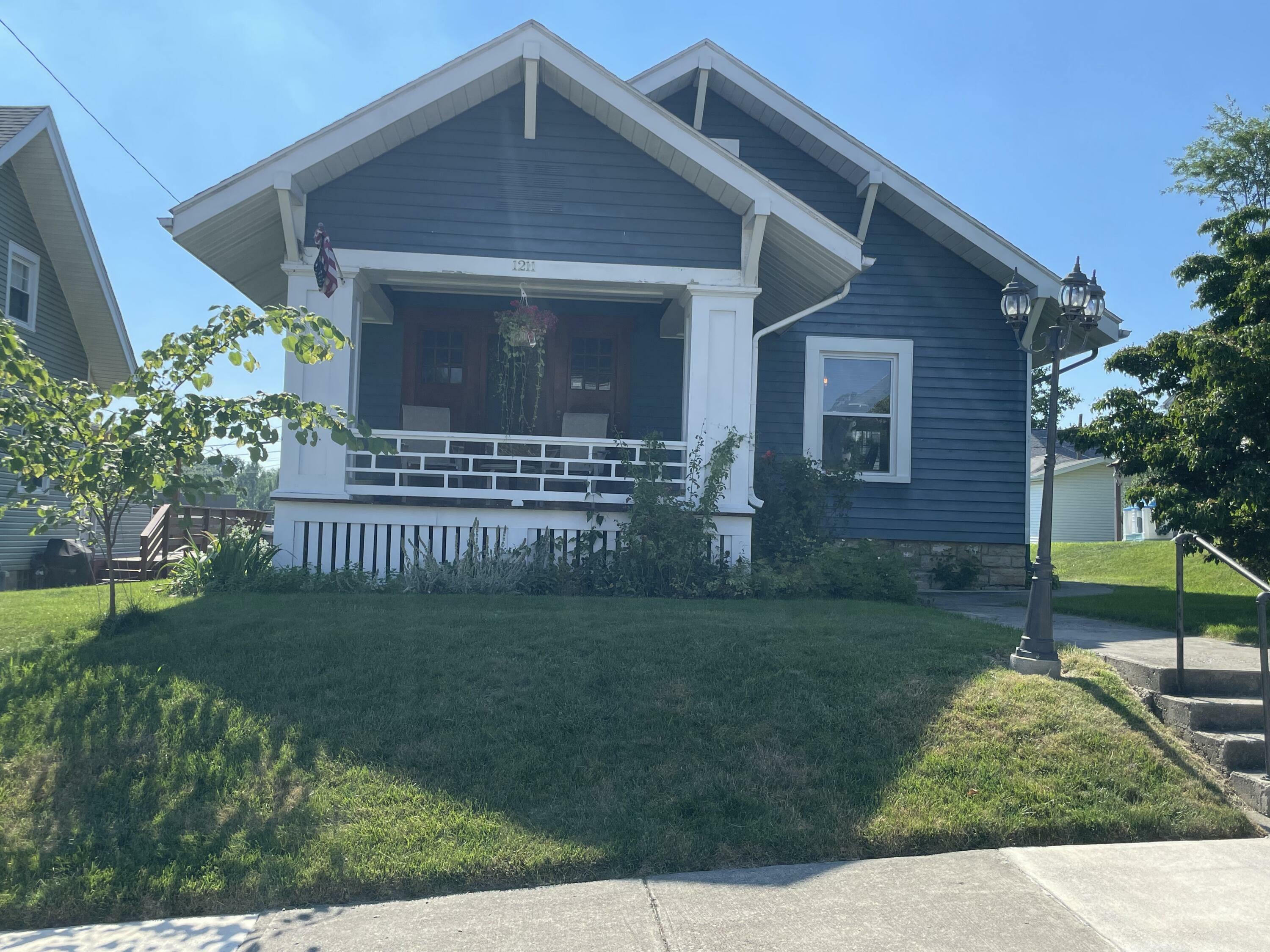 Property Photo: 1211 N Lowry Avenue OH 45504