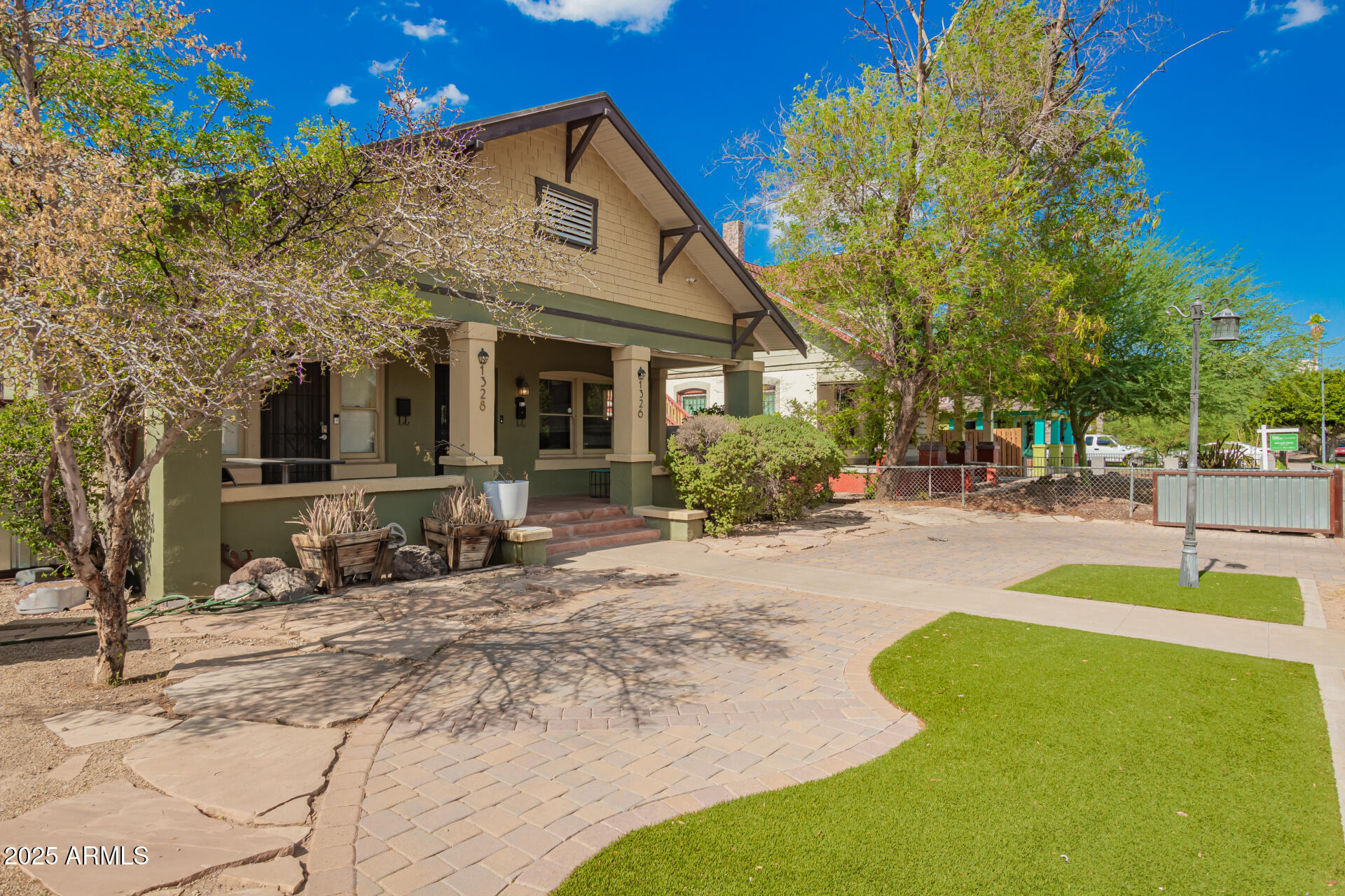 Property Photo: 1326 W Monroe Street AZ 85007