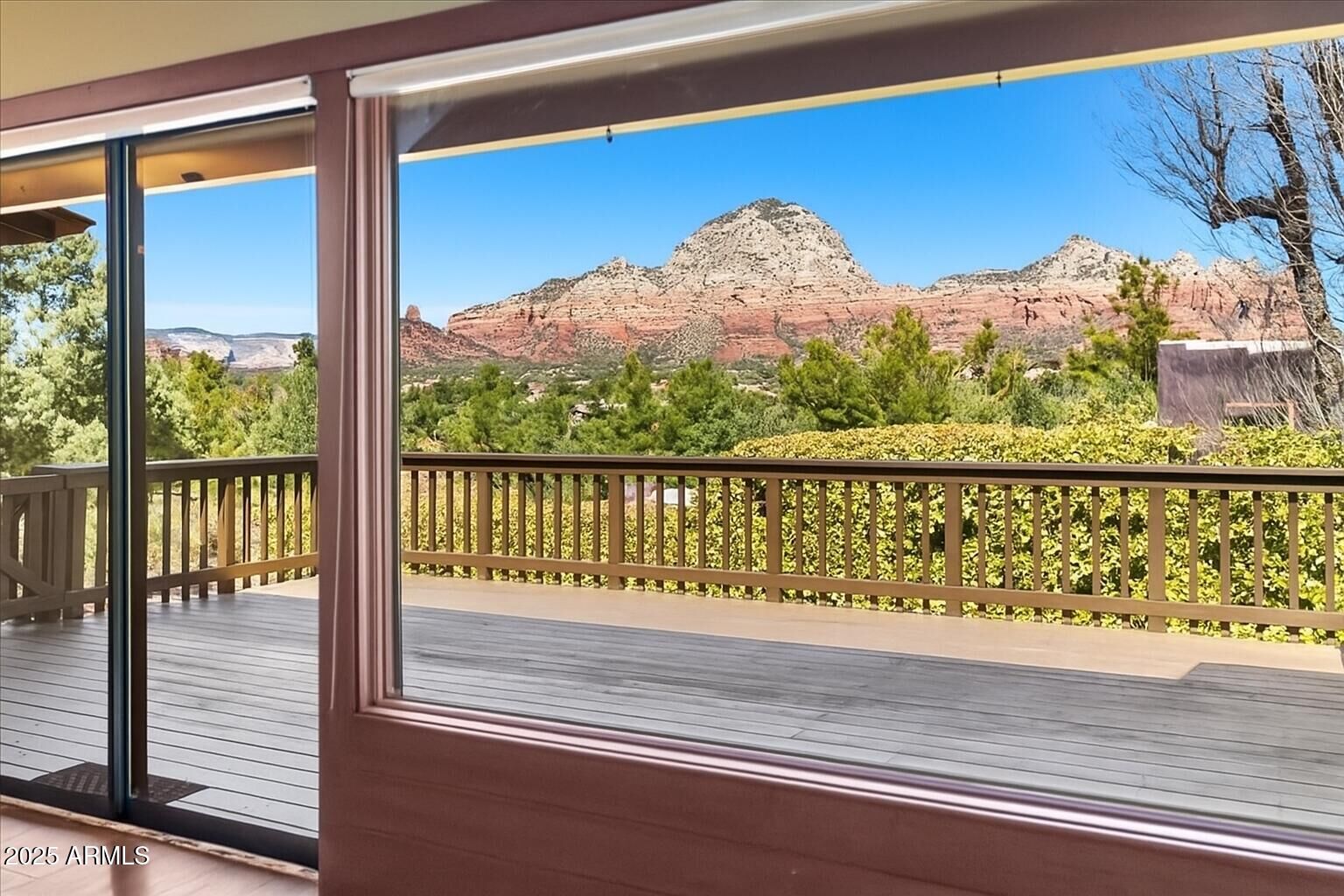 Property Photo:  320 Panorama Boulevard  AZ 86336 