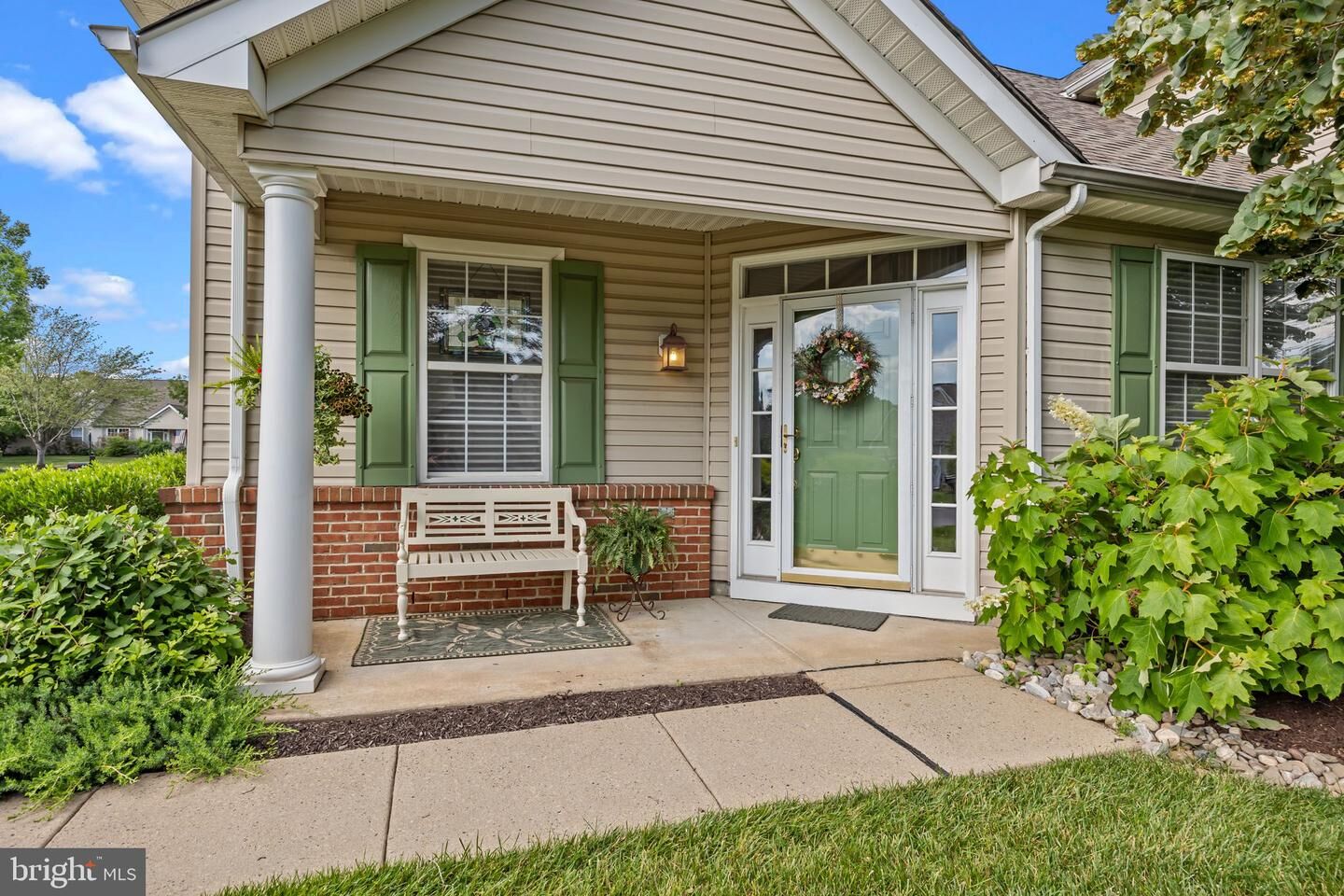 Property Photo:  46 Tupelo Lane  PA 19047 